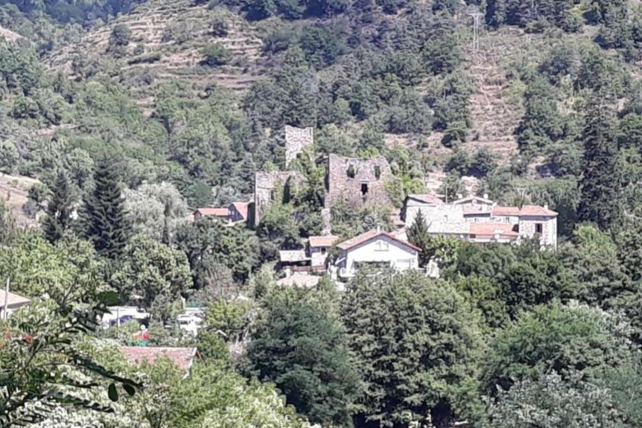 Gite Du Chateau De Retourtour Ламастр Екстериор снимка